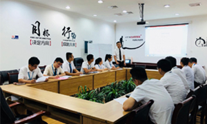 尊龙官网登录人生就是博登录之家安徽分公司淮南店营业手艺审核大比拼&mdash;审核与培训是一直提升的基石